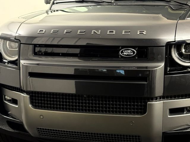 New 2026 Land Rover Defender 130 V8 AWD/4WD image 11