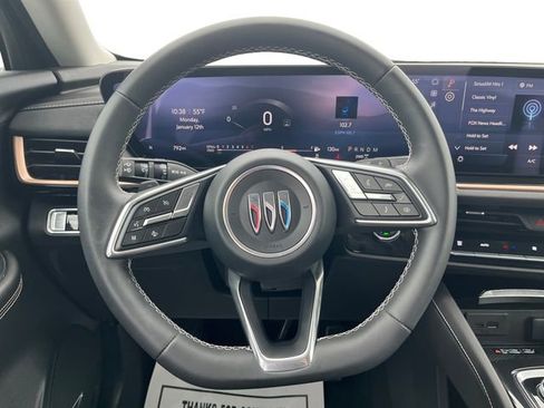 Used 2025 Buick Envision Sport Touring image 12