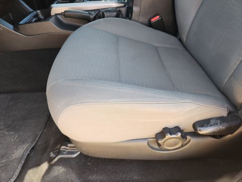 Used 2017 Toyota Tacoma SR5 w/ Tow Package image 23