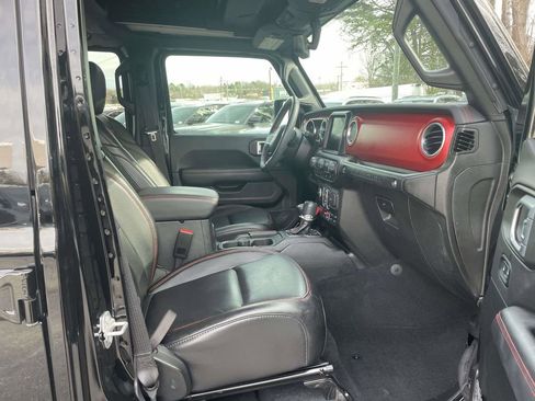 Certified 2023 Jeep Wrangler Unlimited Rubicon w/ Xtreme 35 Tire Package image 16