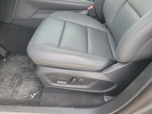 New 2026 Ford Explorer Active w/ Active Comfort Package RWD image 22