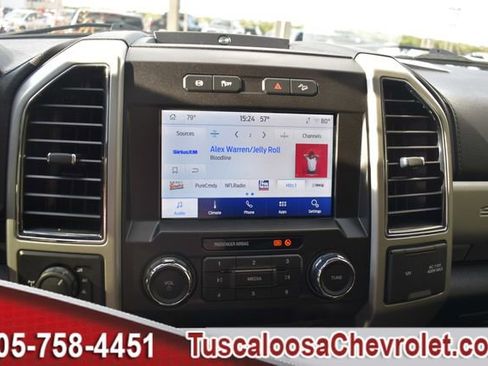 Used 2021 Ford F250 Lariat w/ FX4 Off-Road Package image 34