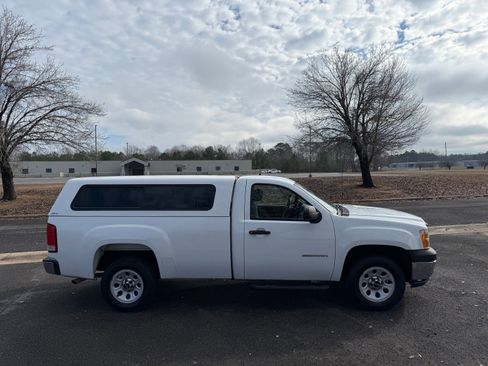 Used 2011 GMC Sierra 1500 W/T image 6