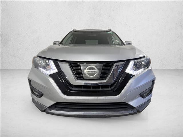Used 2017 Nissan Rogue SV FWD image 8