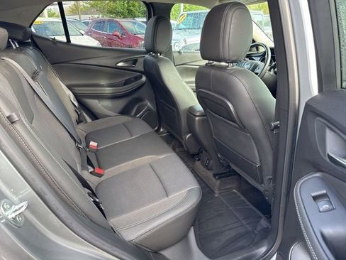 Used 2023 Buick Encore GX Select w/ Sport Touring Package FWD image 23
