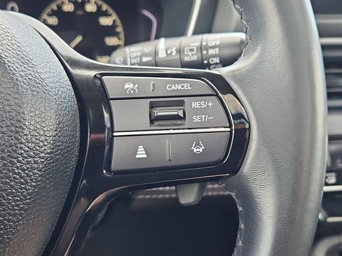 Certified 2023 Honda Pilot Touring image 29
