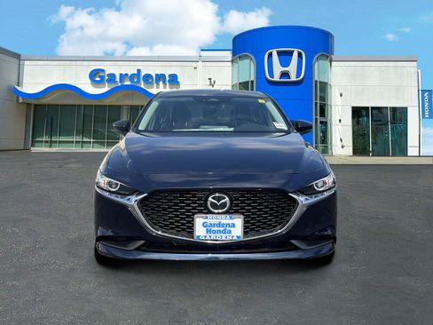 Used 2024 MAZDA MAZDA3 s FWD image 2