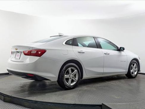 Used 2024 Chevrolet Malibu LT FWD image 8