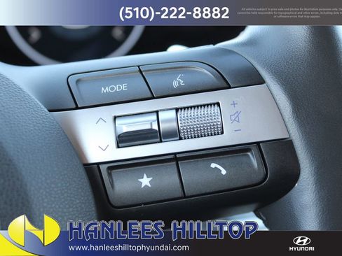 Used 2024 Hyundai Kona Limited image 32