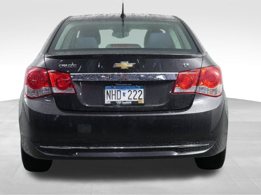 Used 2014 Chevrolet Cruze LT w/ RS Package FWD image 9
