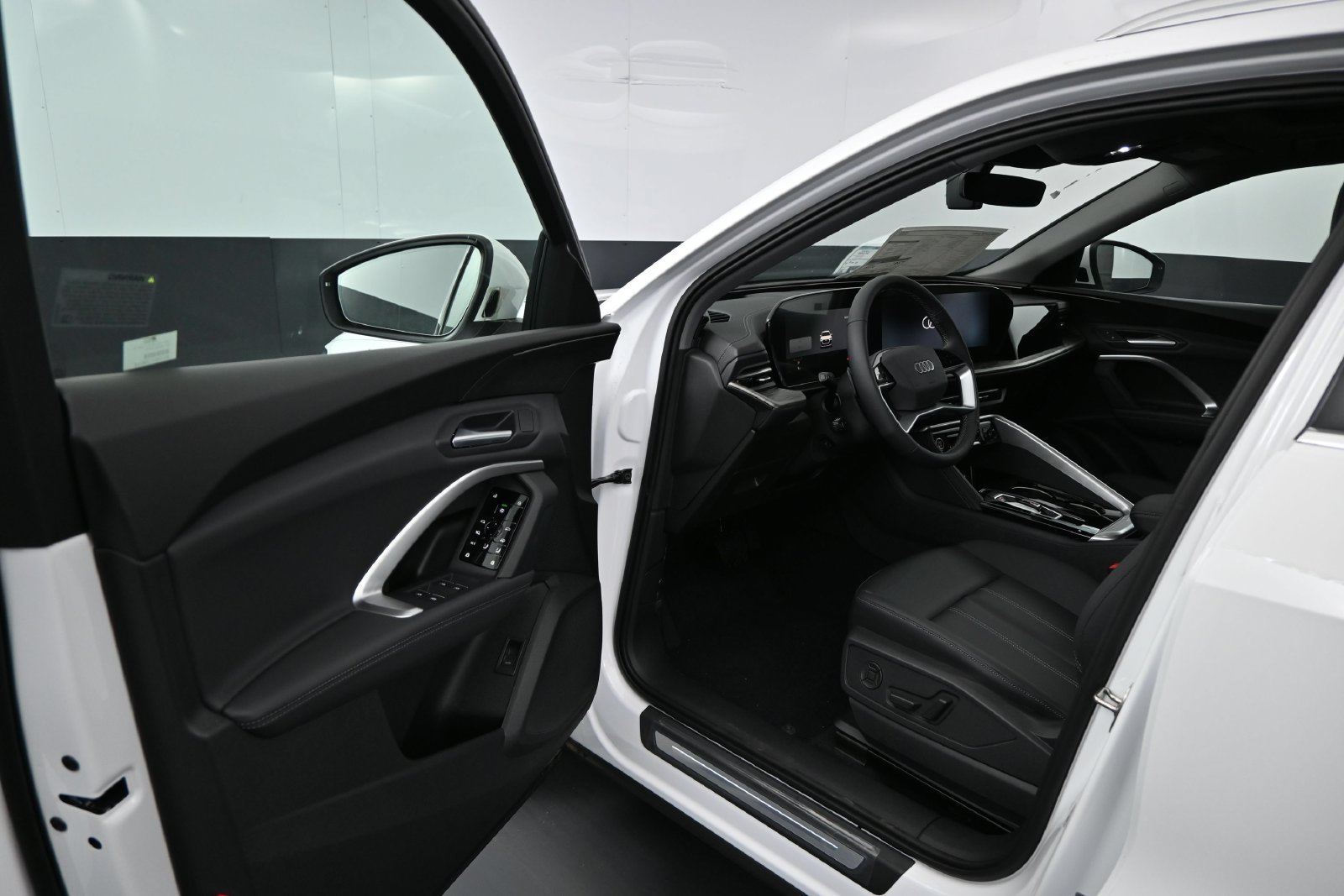 New 2026 Audi Q5 Premium AWD/4WD image 5