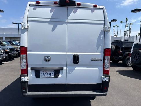 Used 2024 RAM ProMaster 2500 w/ Convenience Group FWD image 16