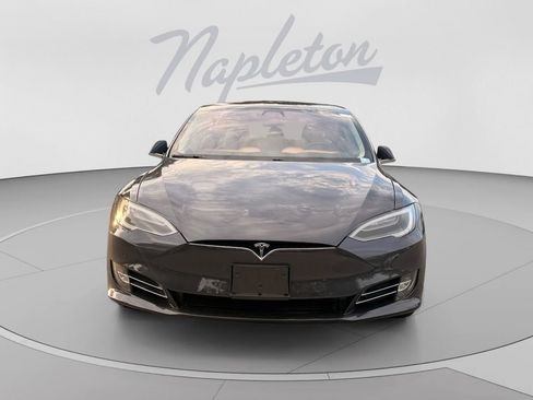 Used 2018 Tesla Model S AWD image 9