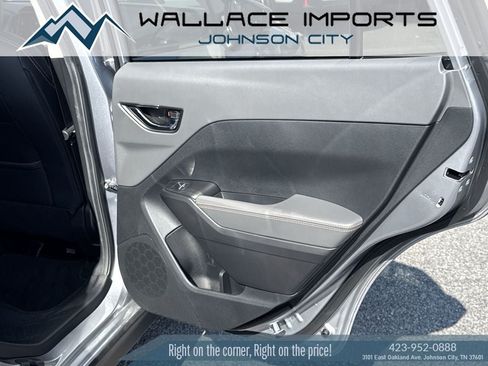 Used 2024 Subaru Crosstrek 2.5i Limited w/ Crosstrek Mirror Package AWD/4WD image 29