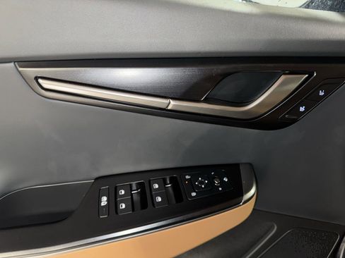 New 2025 Kia EV6 Wind image 19