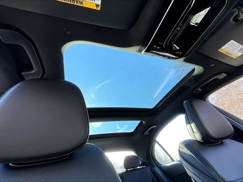 Used 2022 Mercedes-Benz C 300 4MATIC Sedan image 17