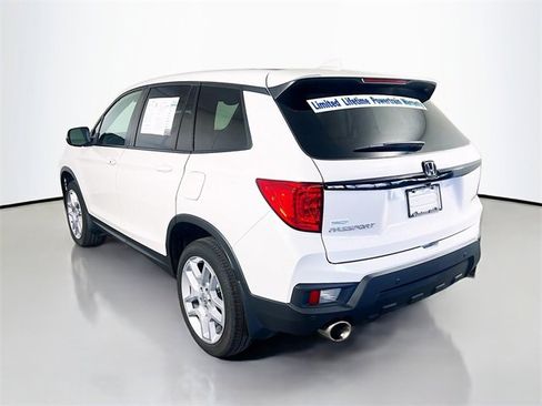 Certified 2025 Honda Passport EX-L image 5