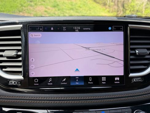 Used 2022 Chrysler Pacifica Pinnacle image 30