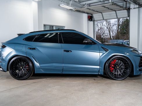 Used 2020 Lamborghini Urus image 5