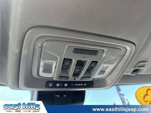 Used 2023 Chevrolet Silverado 1500 LTZ w/ LTZ Convenience Package II AWD/4WD image 37