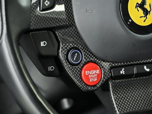 Used 2021 Ferrari F8 Tributo RWD image 26