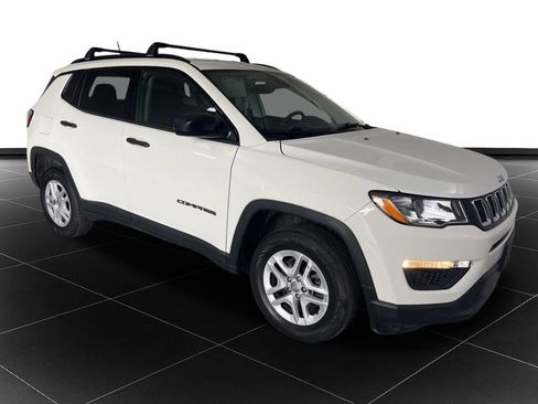 Used 2018 Jeep Compass Sport FWD image 7