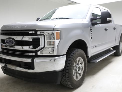 Used 2020 Ford F250 XL w/ STX Appearance Package image 1