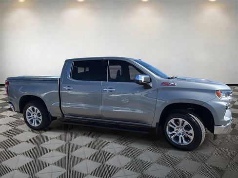 Used 2024 Chevrolet Silverado 1500 LTZ w/ LTZ Premium Package image 3