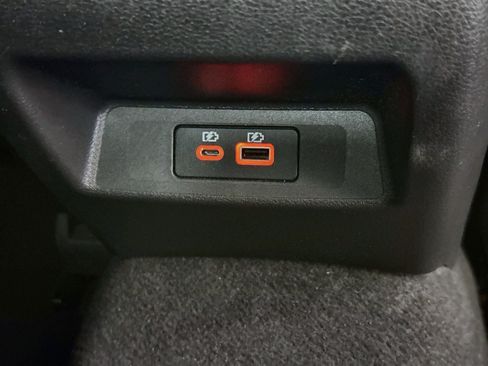 Used 2023 Nissan Altima 2.5 SR FWD image 41