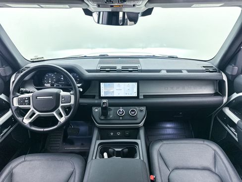 Used 2024 Land Rover Defender 110 S AWD/4WD image 21