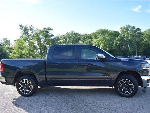 Used 2026 RAM 1500 Laramie AWD/4WD image 9