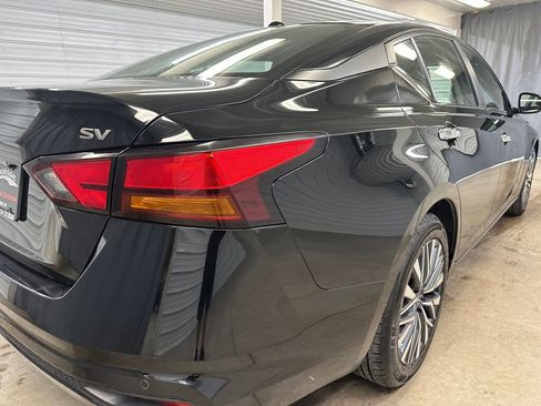 Used 2023 Nissan Altima 2.5 SV image 21