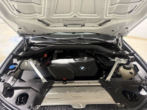 Used 2023 BMW X4 xDrive30i w/ M Sport Package AWD/4WD image 26