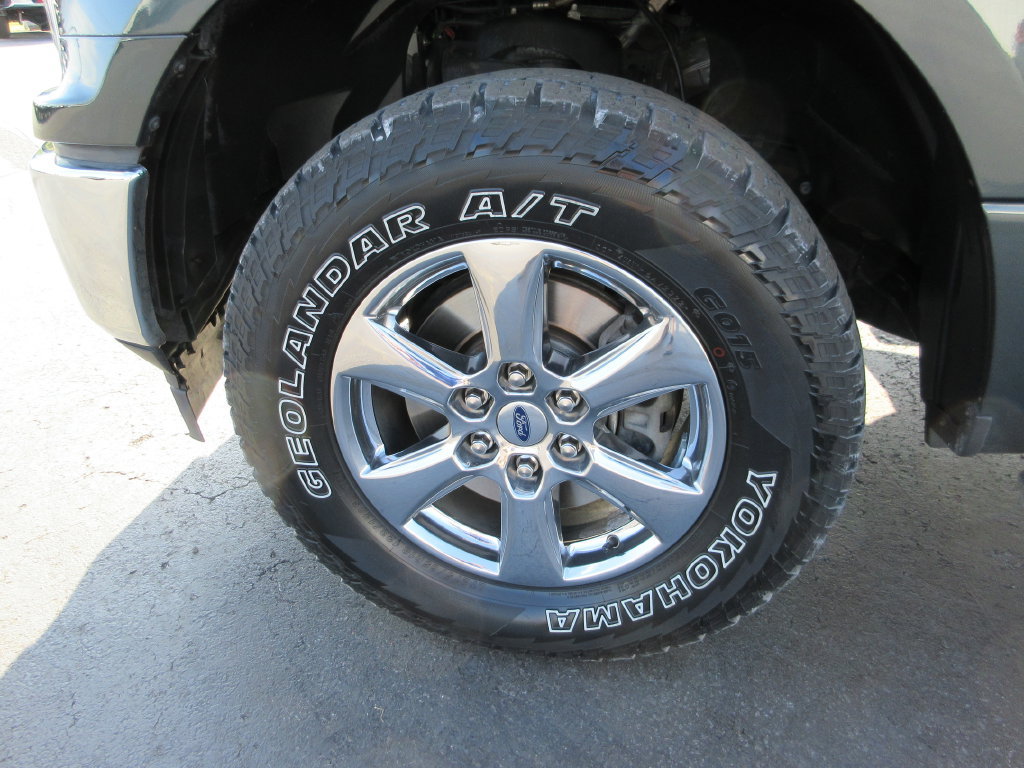Used 2018 Ford F150 XLT w/ Equipment Group 302A Luxury AWD/4WD image 14