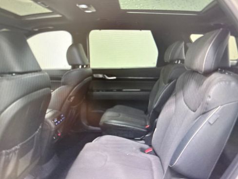 Used 2025 Hyundai Palisade Calligraphy image 5