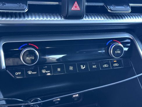 Used 2023 Kia K5 GT-Line image 14