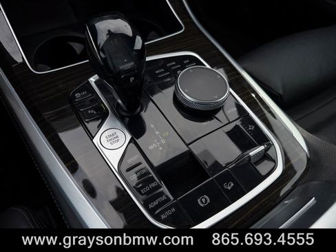 Used 2021 BMW X5 xDrive40i w/ M Sport Package AWD/4WD image 28