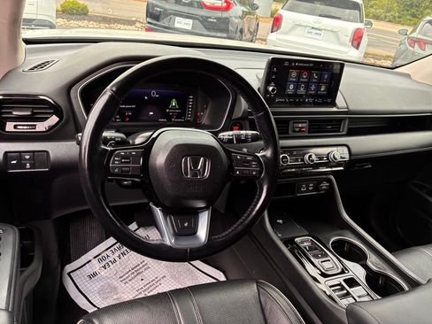 Used 2023 Honda Pilot Elite image 26