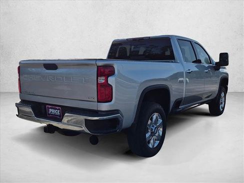 Used 2021 Chevrolet Silverado 2500 LTZ w/ LTZ Convenience Package AWD/4WD image 5