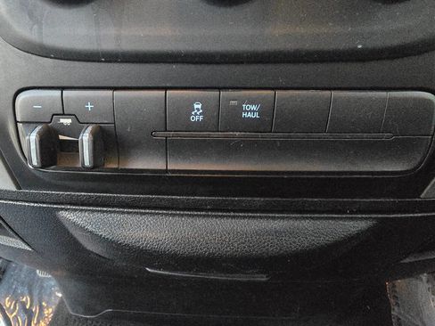 Used 2016 RAM 1500 Lone Star image 28