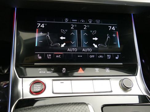 Used 2022 Audi RS 6 AWD/4WD image 21