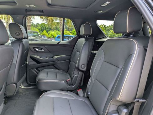 Used 2023 Chevrolet Traverse Premier w/ LPO, Floor Liner Package AWD/4WD image 17