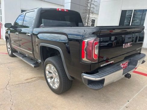 Used 2017 GMC Sierra 1500 SLT w/ SLT Premium Package AWD/4WD image 6