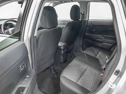 Used 2024 Mitsubishi Outlander Sport ES image 29