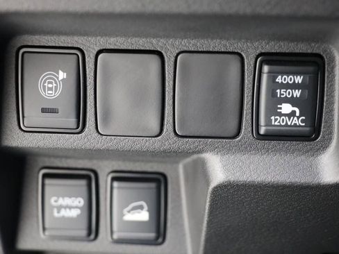 Used 2023 Nissan Frontier PRO-4X w/ Pro-4X Premium Package image 33