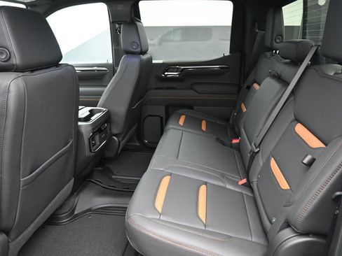 New 2026 GMC Sierra 1500 AT4 w/ Technology Package image 19