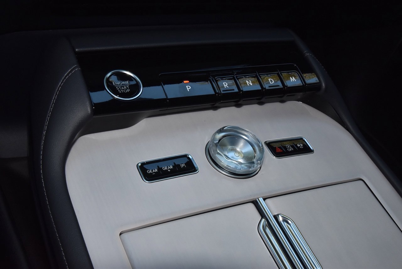 New 2027 Lincoln Navigator Reserve w/ Jet Appearance Package AWD/4WD image 32