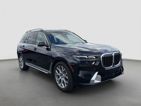 Used 2024 BMW X7 xDrive40i AWD/4WD image 8