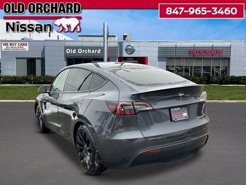 Used 2022 Tesla Model Y Performance image 8