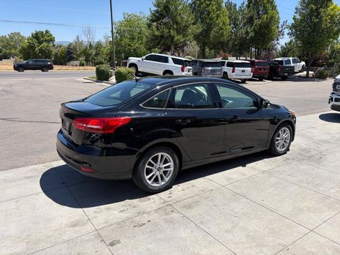 Used 2016 Ford Focus SE FWD image 23